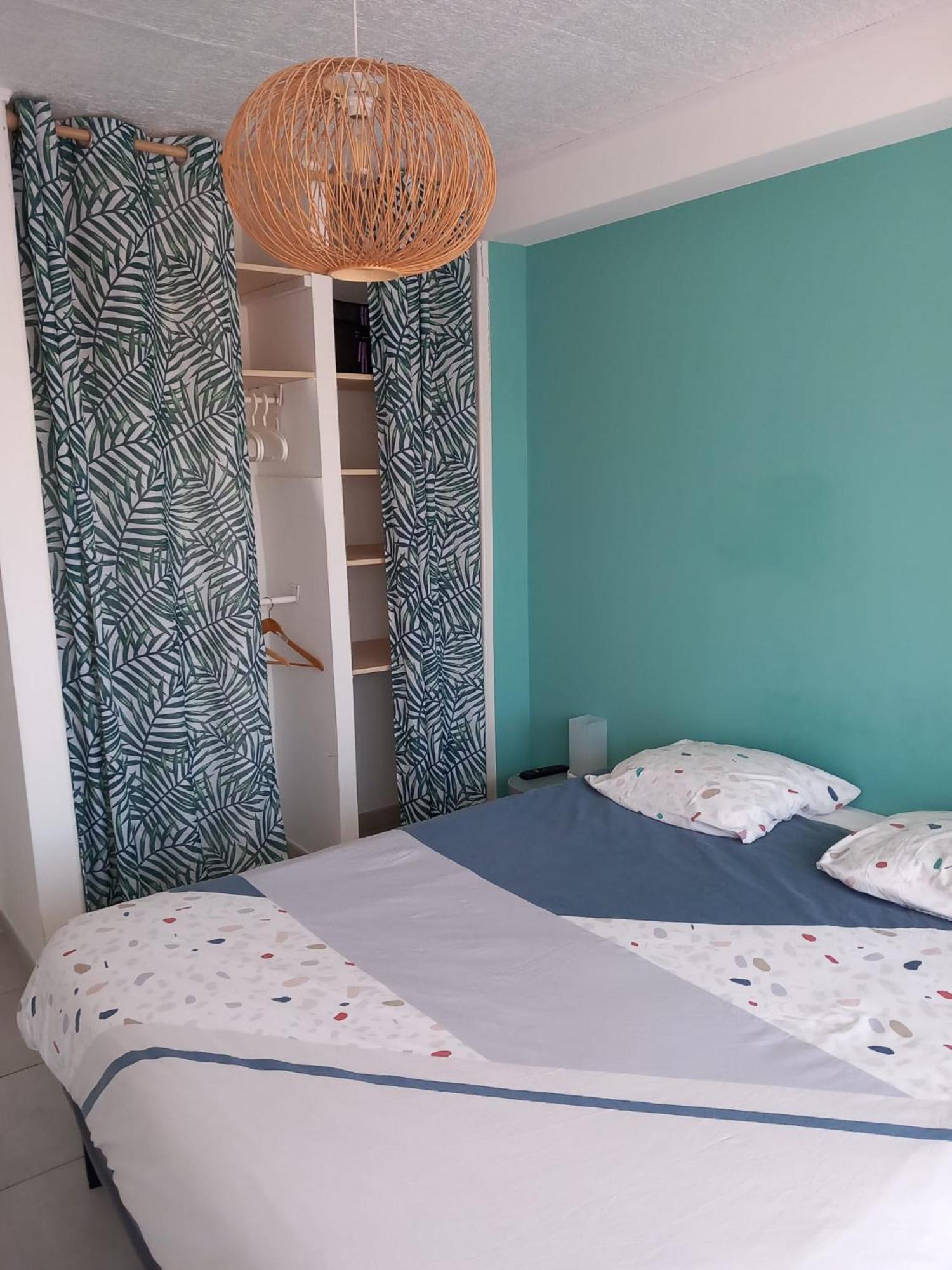 Appartement 1Er Etage, 66 M² La Seyne-sur-Mer Esterno foto